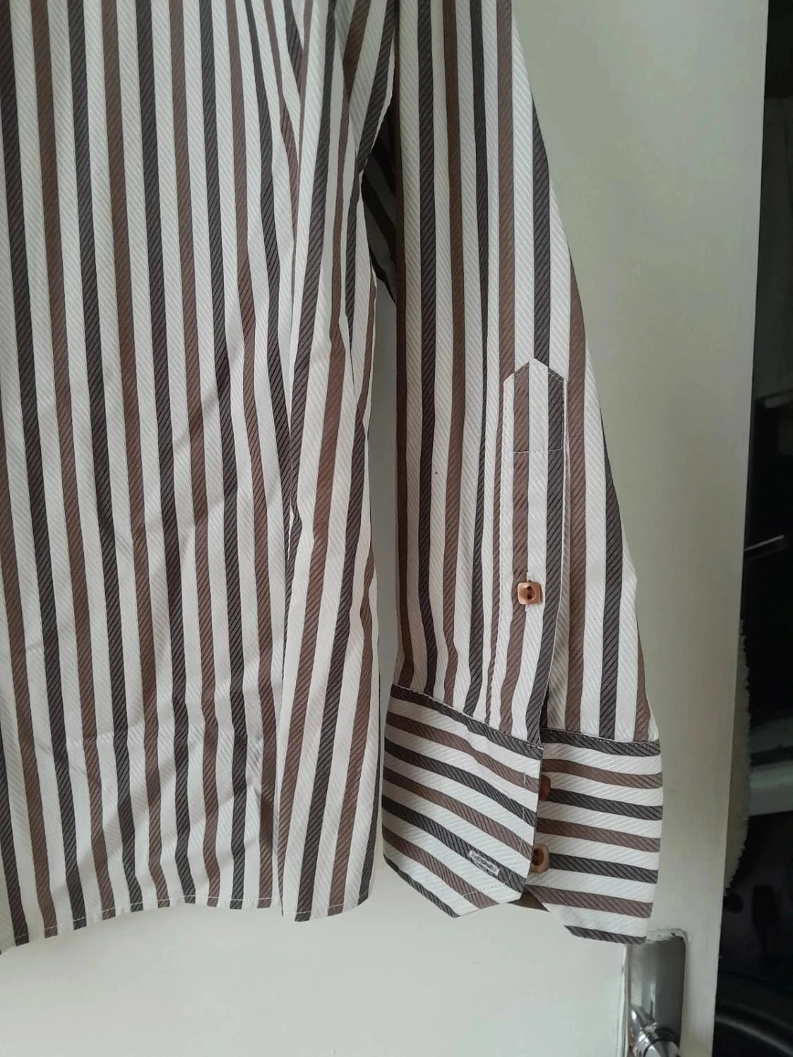 Camisa listrada marrom, tamanho 5 (43/44) Marca Cambridge – photo 2